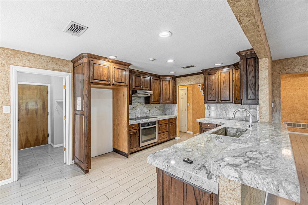 Bentley Village Add - Residential