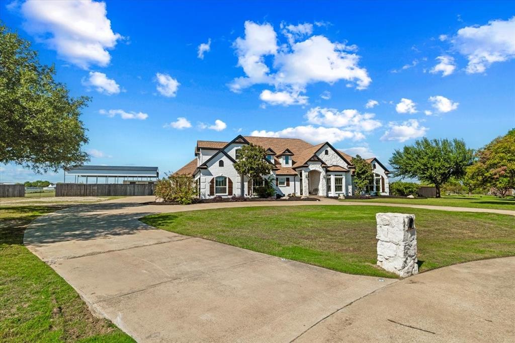 2811 Timber Rock Lane