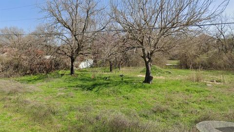 5821 Nevada Court Granbury TX 76048
