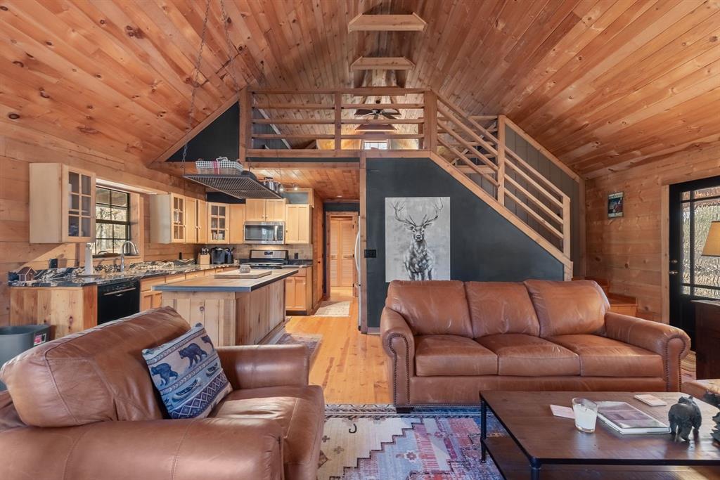 Hickory Estates - Residential