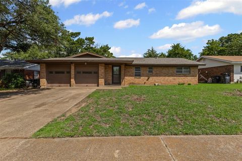 1312 Roberts Avenue Cleburne TX 76033