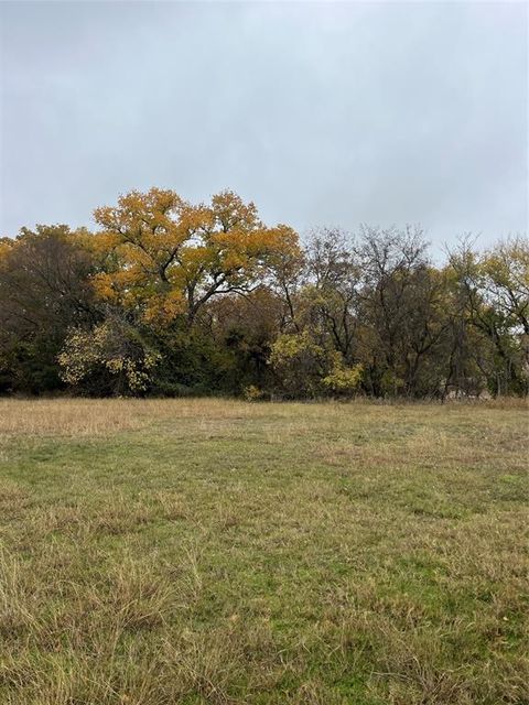 100 Gipson Road Azle TX 76020