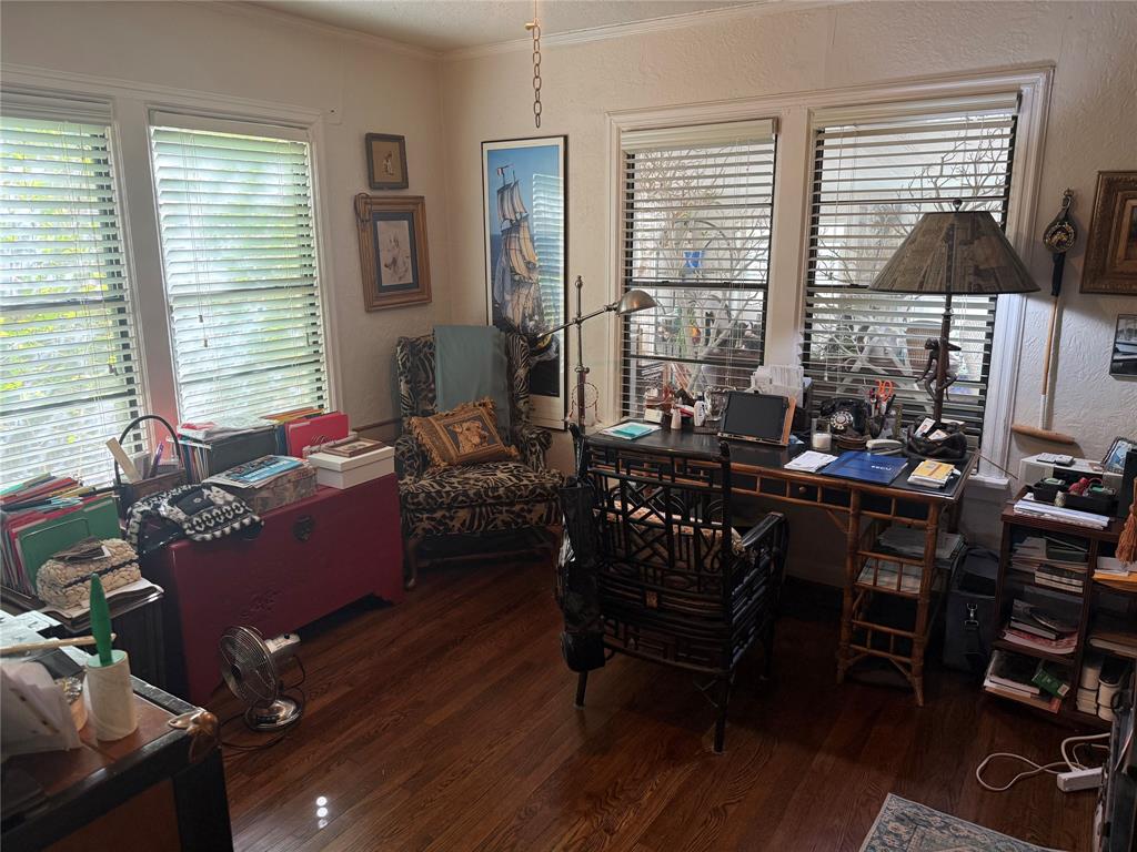 CHAMBERLAIN ARLINGTON HEIGHTS - Residential