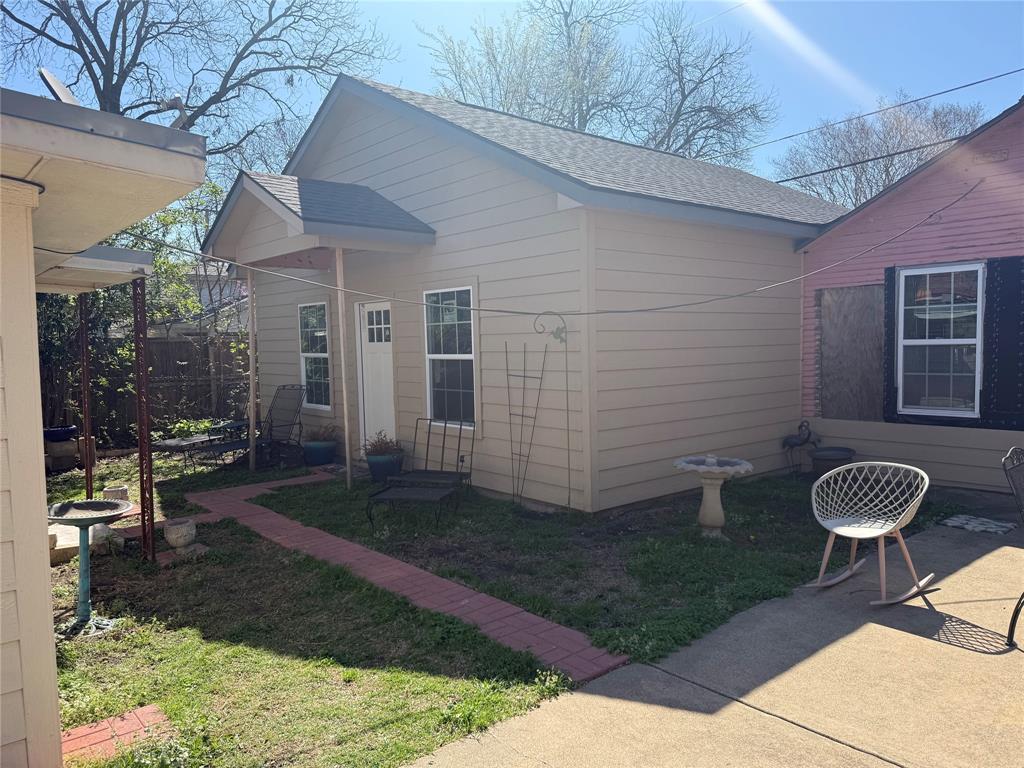 CHAMBERLAIN ARLINGTON HEIGHTS - Residential