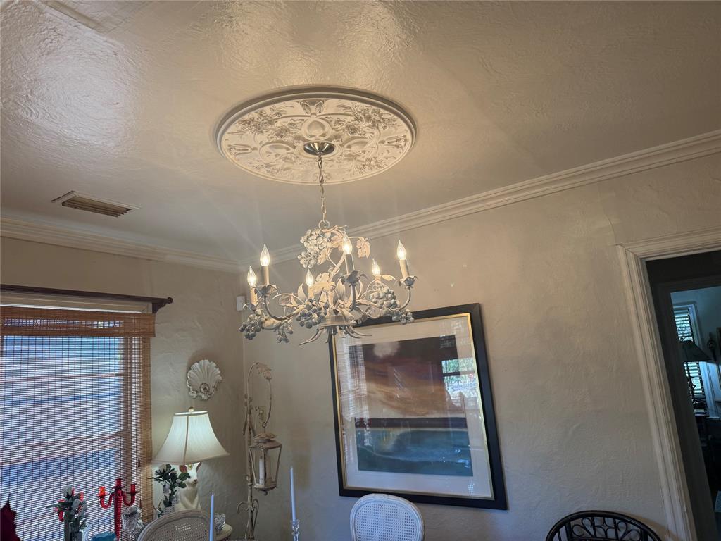 CHAMBERLAIN ARLINGTON HEIGHTS - Residential