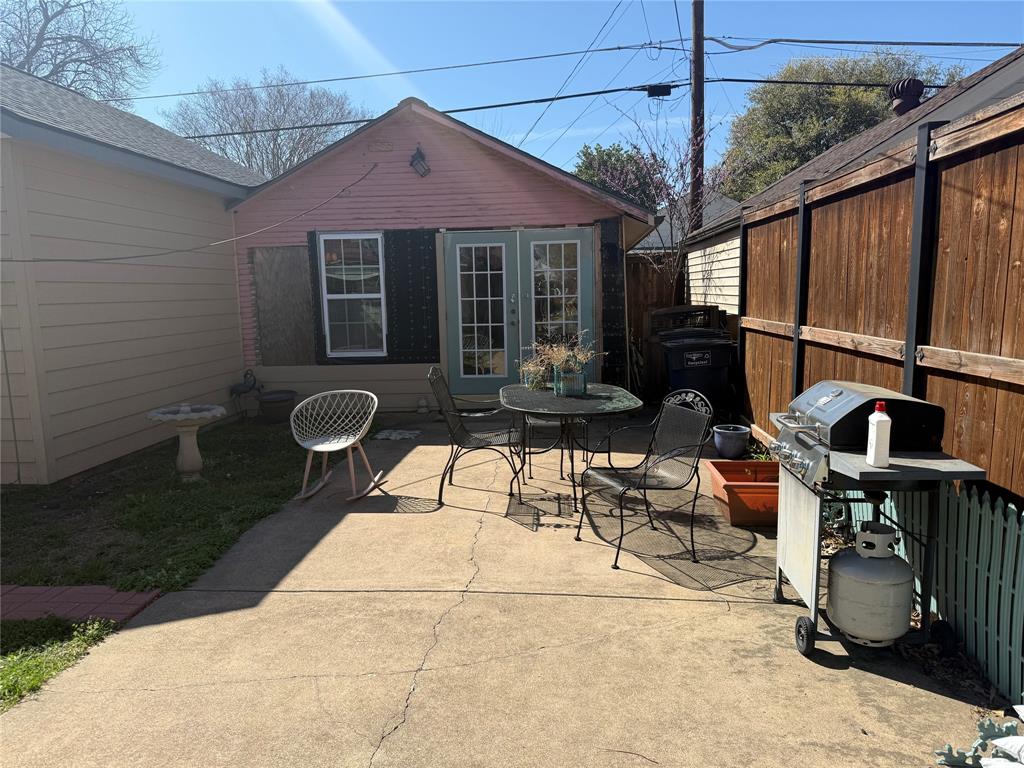 CHAMBERLAIN ARLINGTON HEIGHTS - Residential