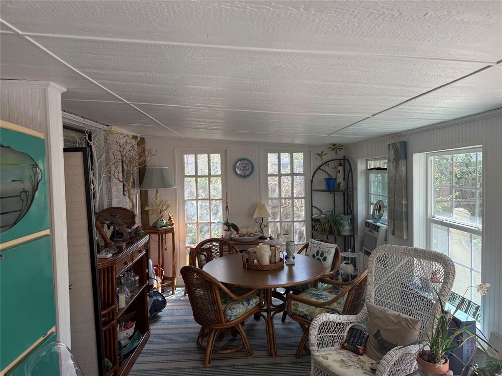 CHAMBERLAIN ARLINGTON HEIGHTS - Residential