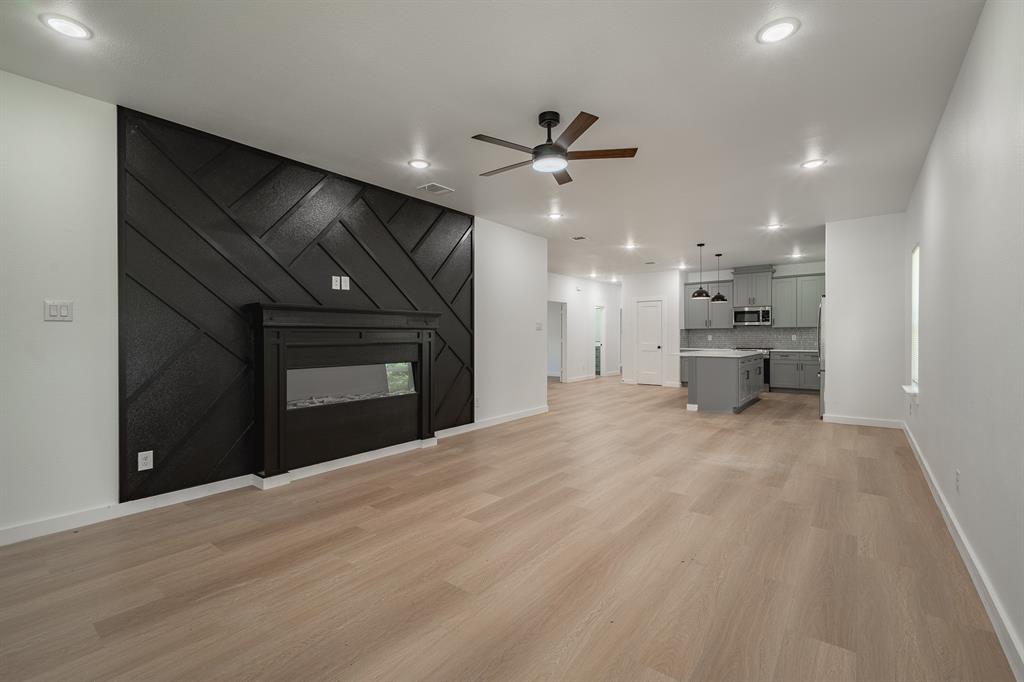 Joe A 02 Irvin - Residential Lease