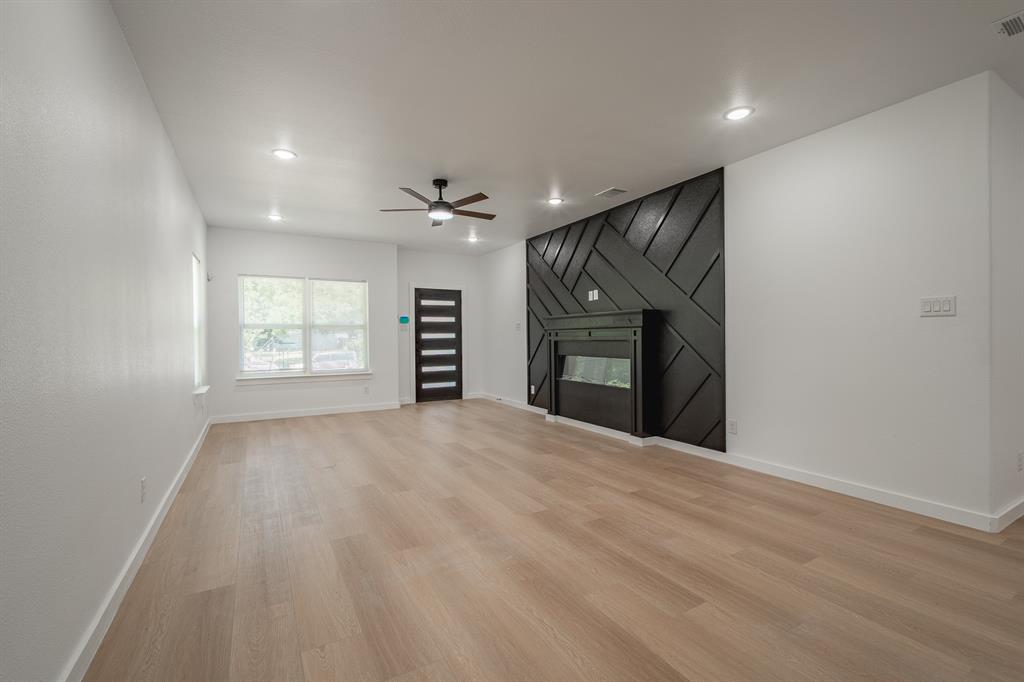 Joe A 02 Irvin - Residential Lease