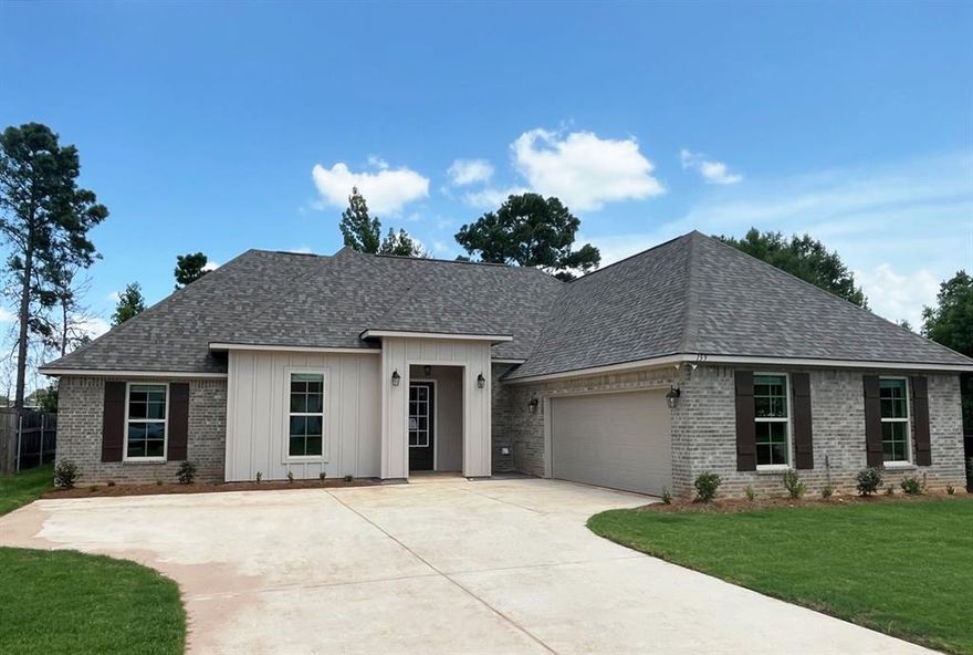 Awesome builder rate and closing cost assistance available (restrictions apply)!  

The BONTEMPS IV G in Griffin Estates community offers a 4 bedroom, 2 full bathroom, open and split design.

Features:  double vanity, garden tub, separate shower, linen closet, and a large walk-in closet in the primary suite, tray ceiling in the primary bedroom, mud room with boot bench, a kitchen island overlooking the dining area, spacious walk-in pantry, double vanity in the second bathroom, covered rear patio, side-entry garage, recessed lighting, undermount sinks, cabinet hardware throughout, ceiling fans in the living room and primary bedroom are standard, smart connect wi-fi thermostat, smoke and carbon monoxide detectors, post tension slab, automatic garage door with 2 remotes, landscaping, architectural 30-year shingles, flood lights, and more!  

Energy Efficient Features:  a tankless gas water heater, a kitchen appliance package, low E tilt-in windows, and more!
