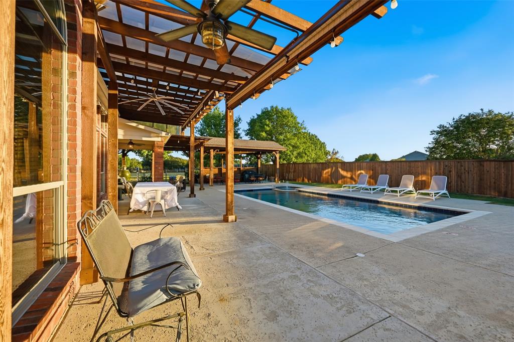 Fountainview Ph Three - Residential