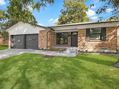 4009 Sweetbriar Drive Garland TX 75042