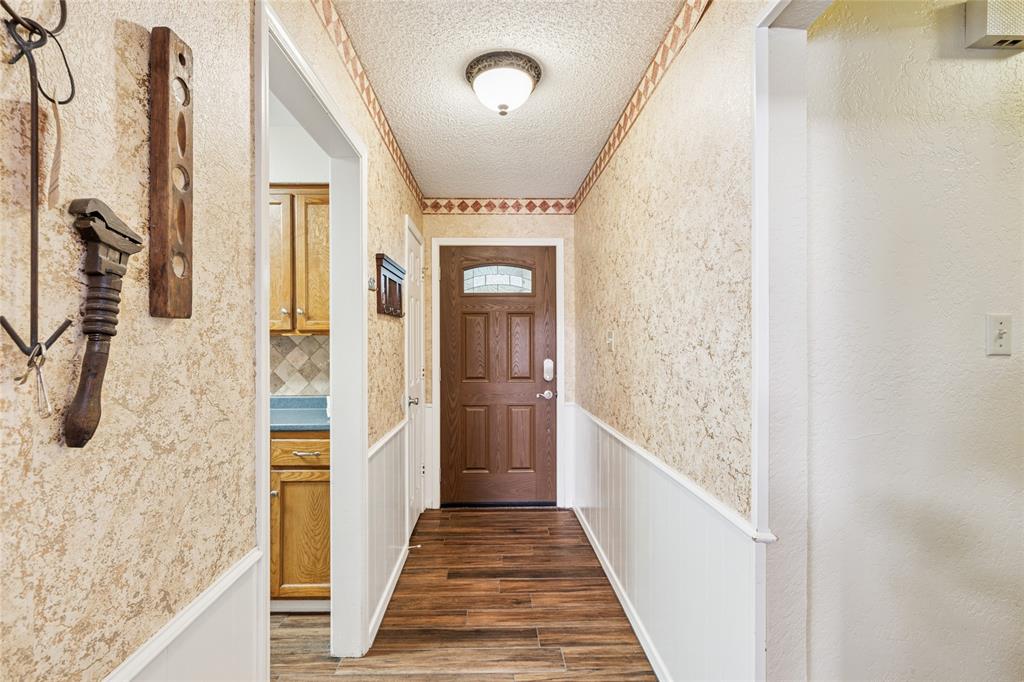 2115 Bainwood Trail