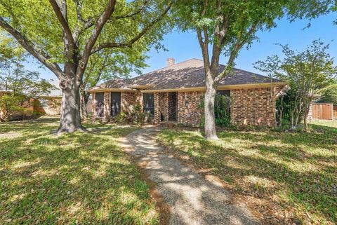 3304 Blue Bell Place Richardson TX 75082