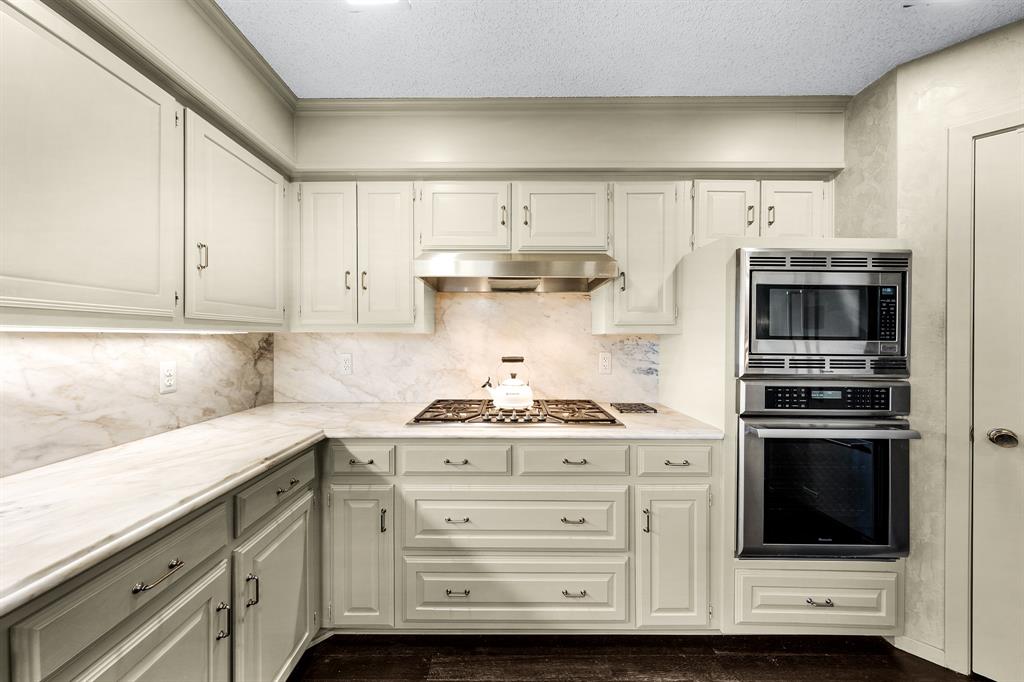 Oak Highlands Estates - Residential