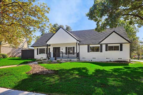 Photo of 3608 Courtdale DR, Farmers Branch, TX 75234 (MLS # 21368735)