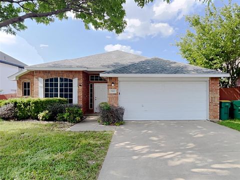 553 Stonewall Court Cedar Hill TX 75104