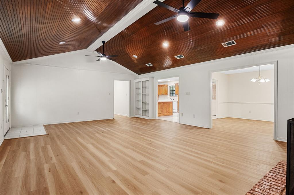 521 Sunnyside Drive