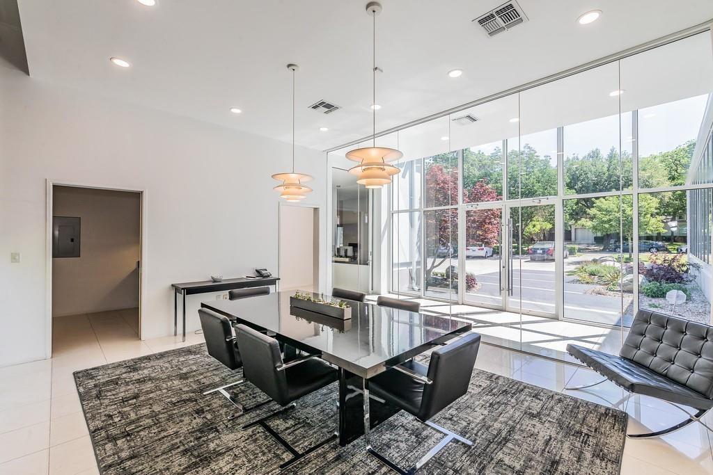 1300 W Randol Mill Road 110