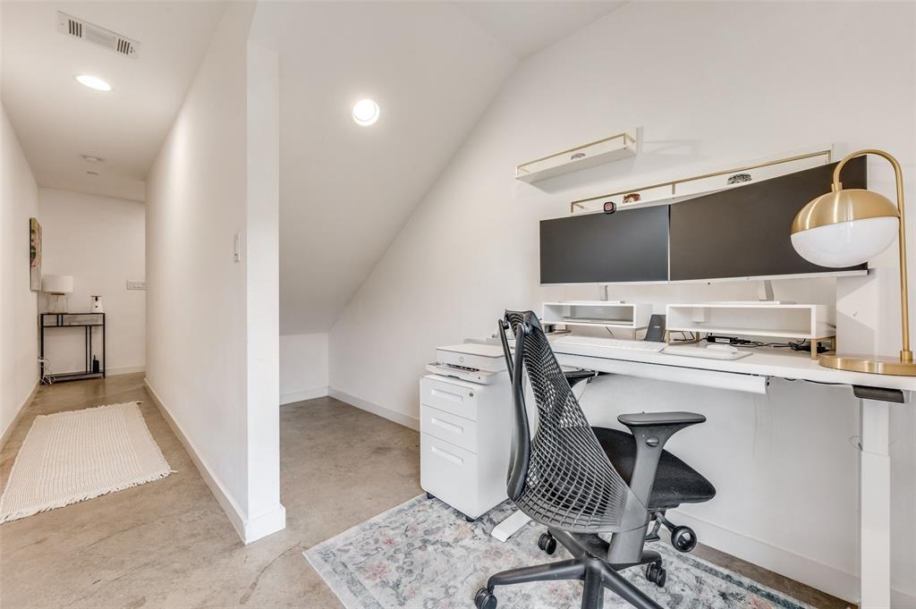 5706 Lindell Ave - Residential