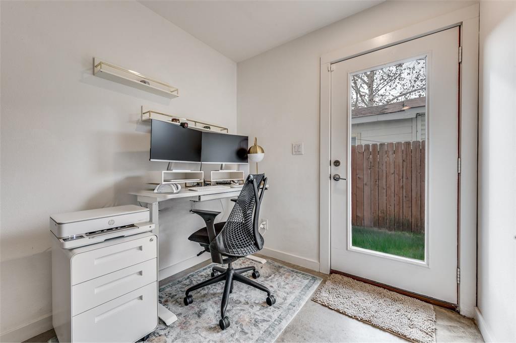 5706 Lindell Ave - Residential