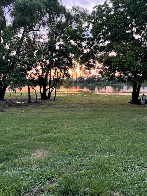 Peninsula Point - Land