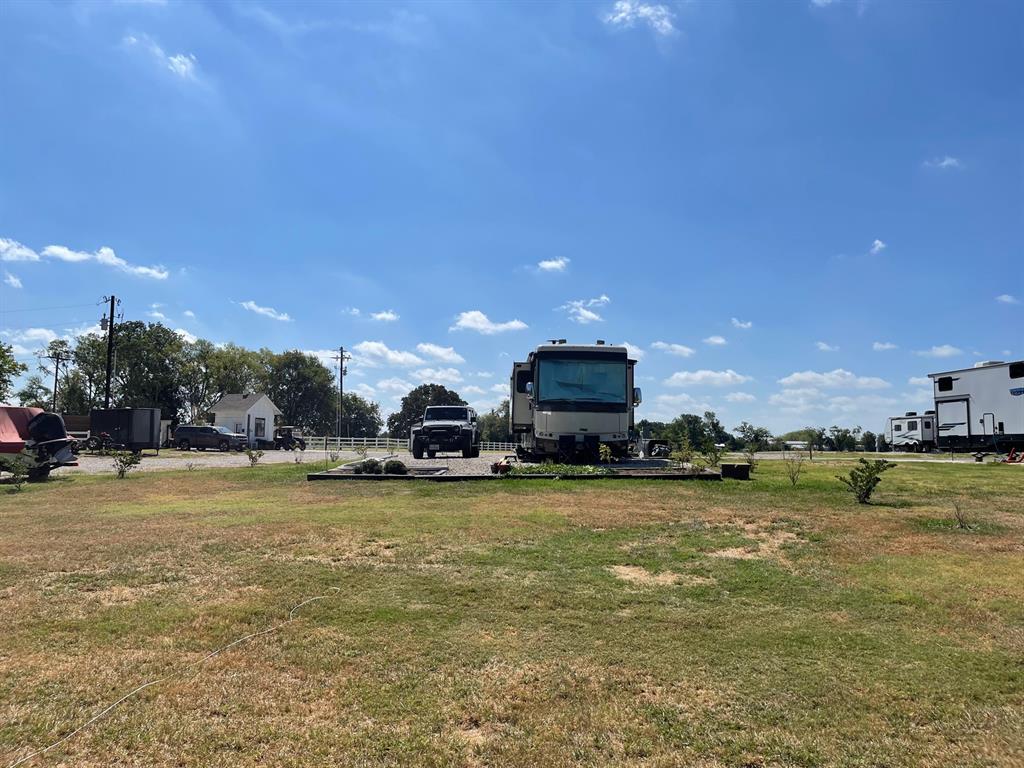 Peninsula Point - Land