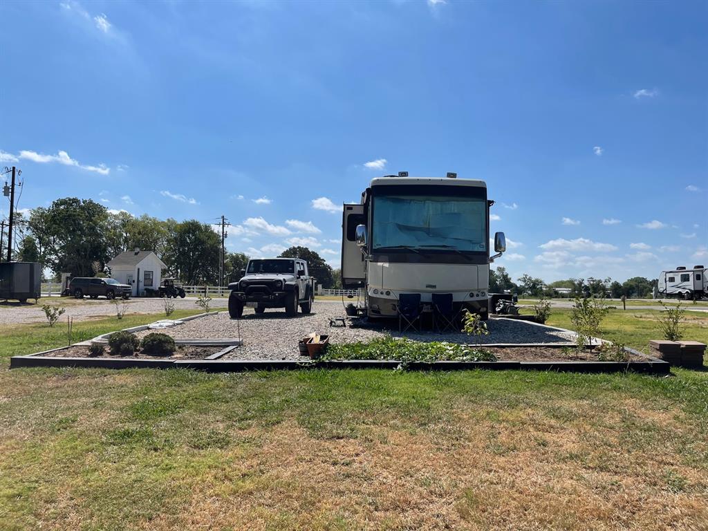 Peninsula Point - Land