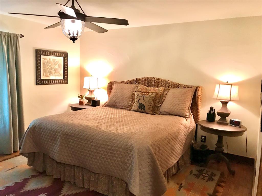 A Winfrey 548 - Farm