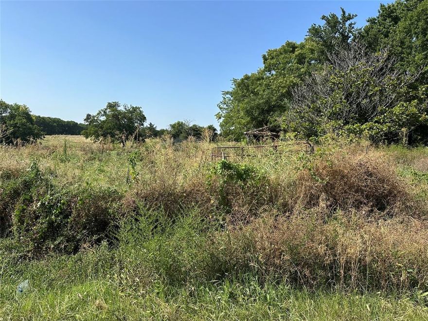 Come see this beautiful property that is ready for your forever home to be built on! Multiple lots are available! Water and electric are available and at the road. Paved roads in a gorgeous area.