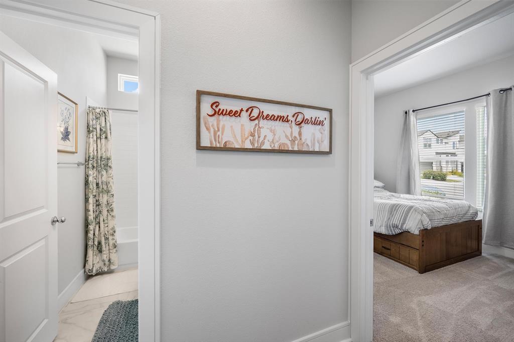 CIELO EAST CITY HOMES - Residential