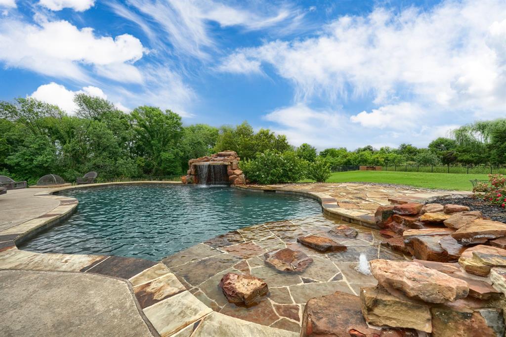 103 Fireside Court