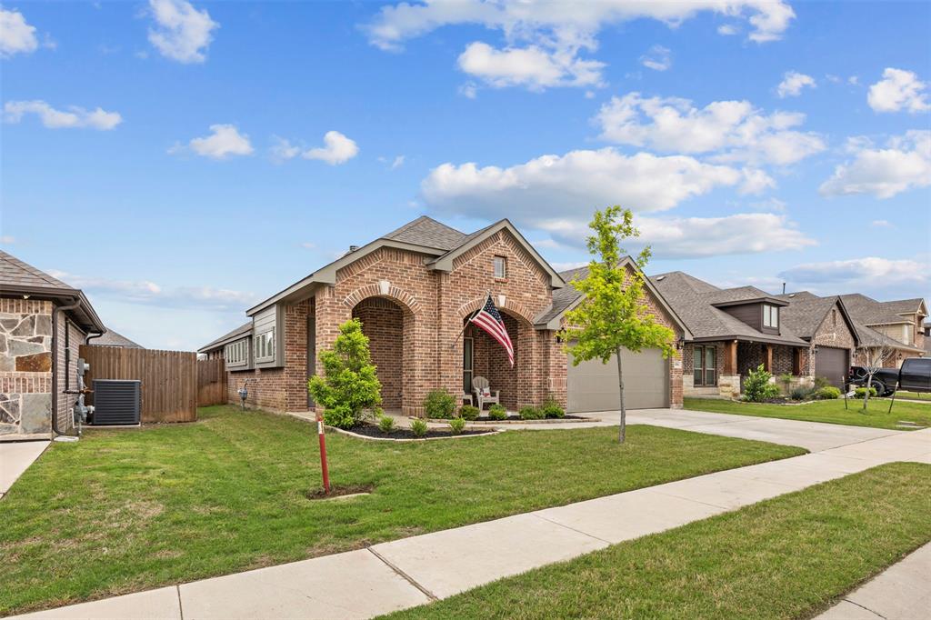 1084 Imperial Eagle Road