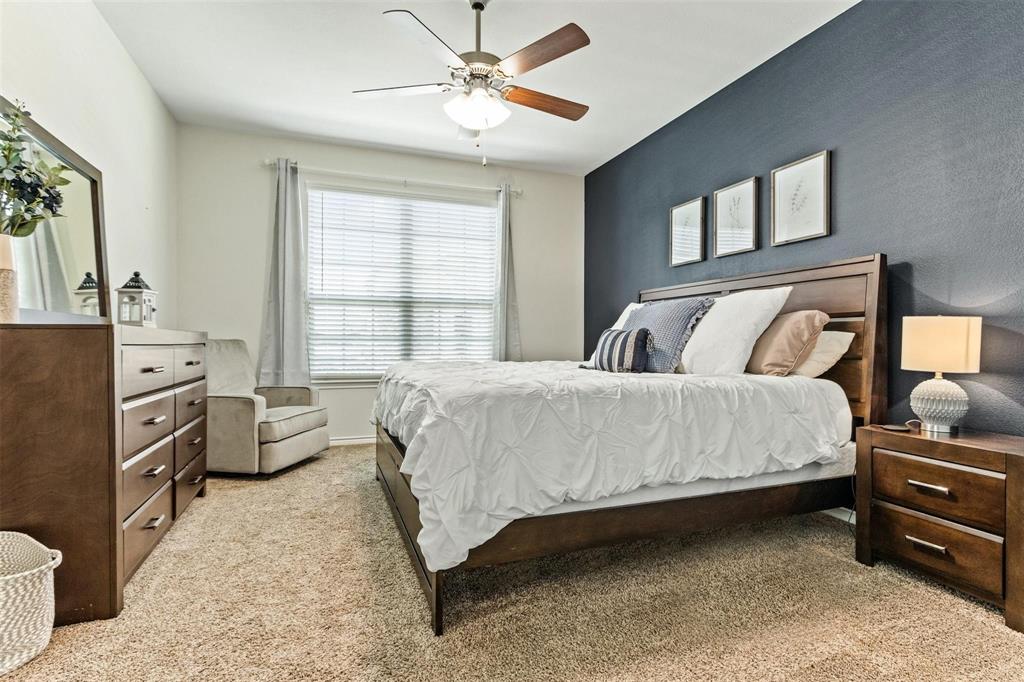 Valencia On The Lake - Residential