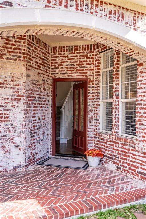 7944 Glade Hill Court