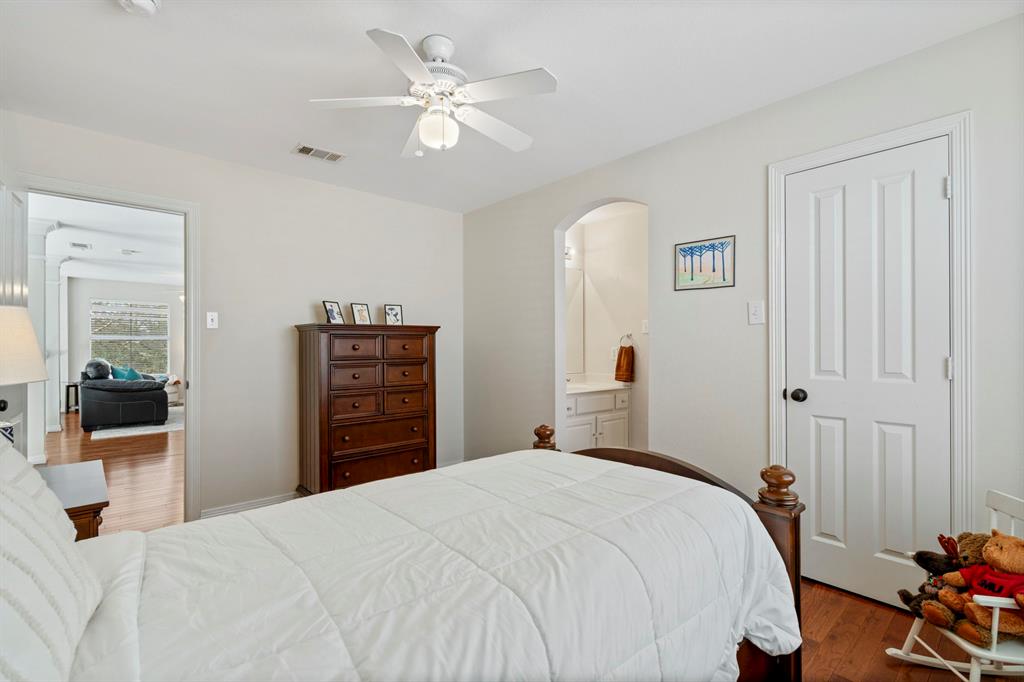 Enclave At White Rock Ph 02 - Residential