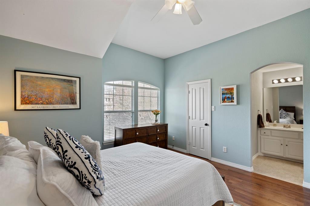 Enclave At White Rock Ph 02 - Residential