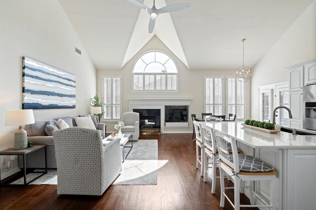 Enclave At White Rock Ph 02 - Residential