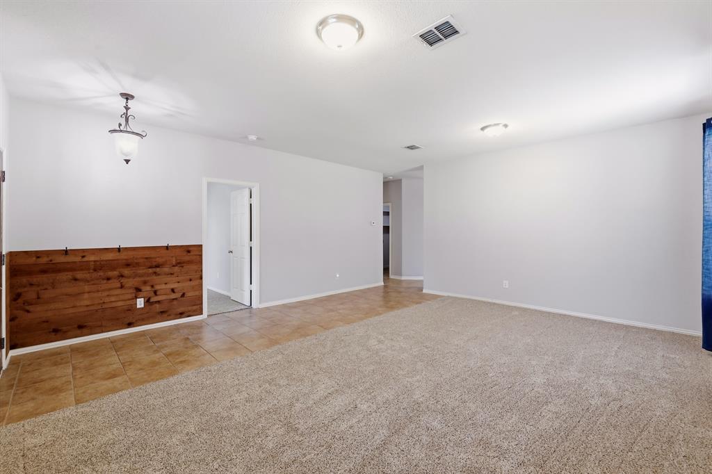 2929 Tangleglen Drive