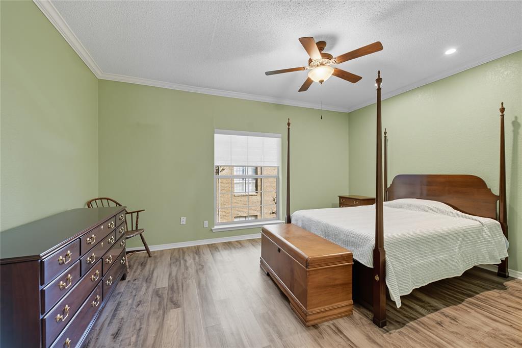 Royale Orleans North Condo - Residential