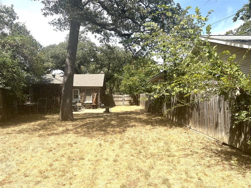 2336 Carnation Avenue