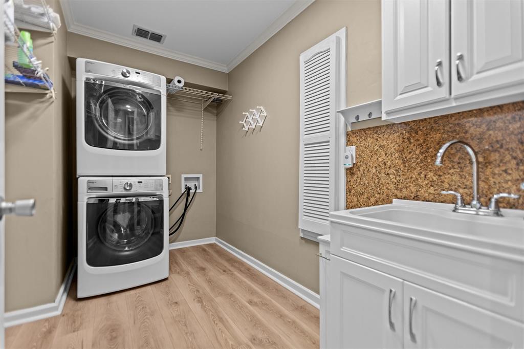 Emerald Bay - Residential