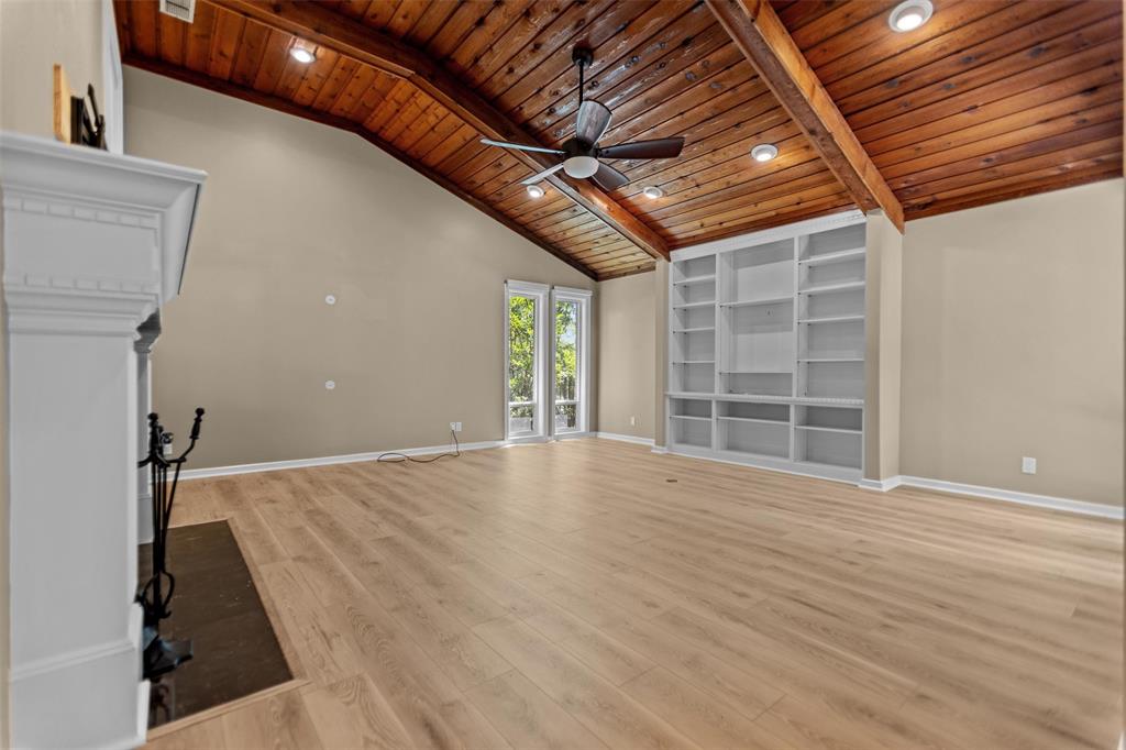 Emerald Bay - Residential