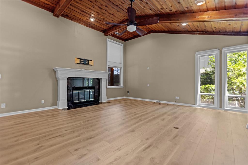 Emerald Bay - Residential