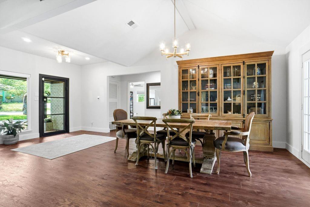 4213 Winding Way