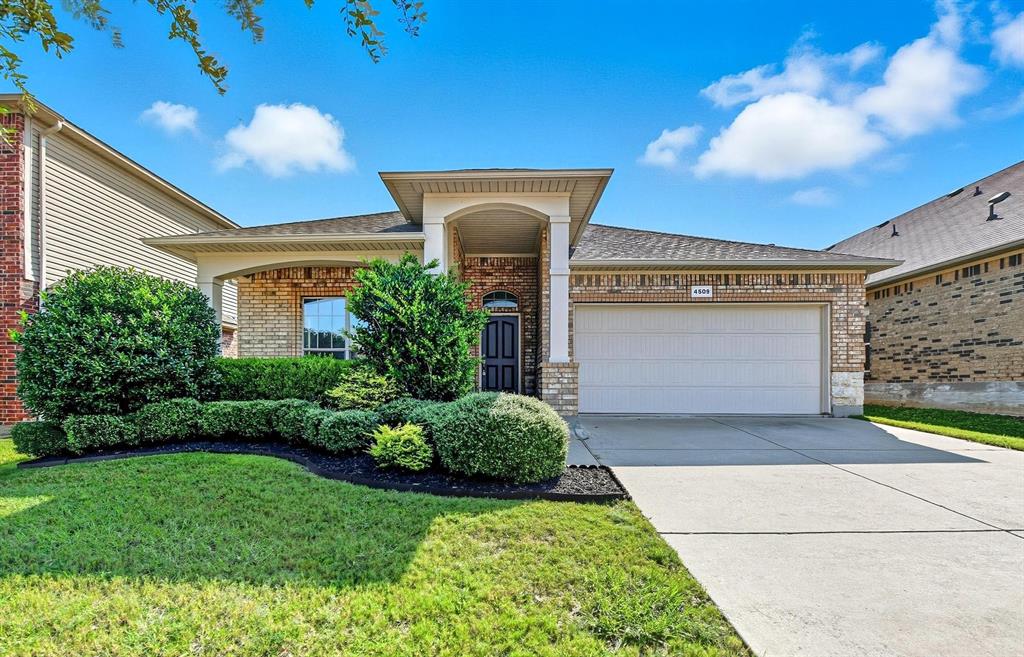 Denton, Texas 76226, United States, 3 Bedrooms Bedrooms, ,2 BathroomsBathrooms,Residential,Active,208541