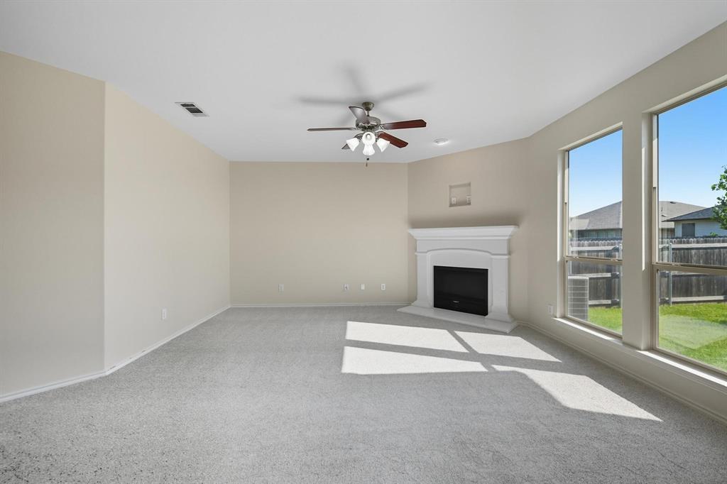 Denton, Texas 76226, United States, 3 Bedrooms Bedrooms, ,2 BathroomsBathrooms,Residential,Active,208541