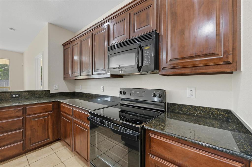 Denton, Texas 76226, United States, 3 Bedrooms Bedrooms, ,2 BathroomsBathrooms,Residential,Active,208541