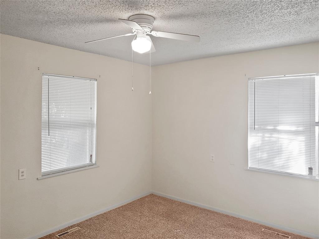 Jinkens Heights Add - Residential Lease