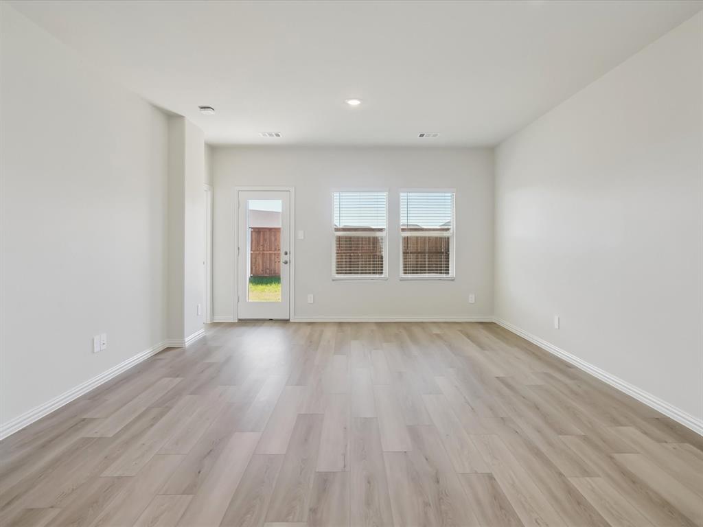 Lakehaven - Residential